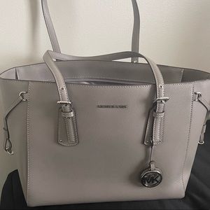 **NEW** Gray Michael Kors Voyager Tote Purse. Never used